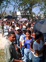(2)East Timorese go to the polls